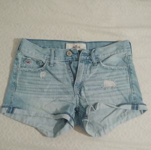 5/25$ Hollister shorts